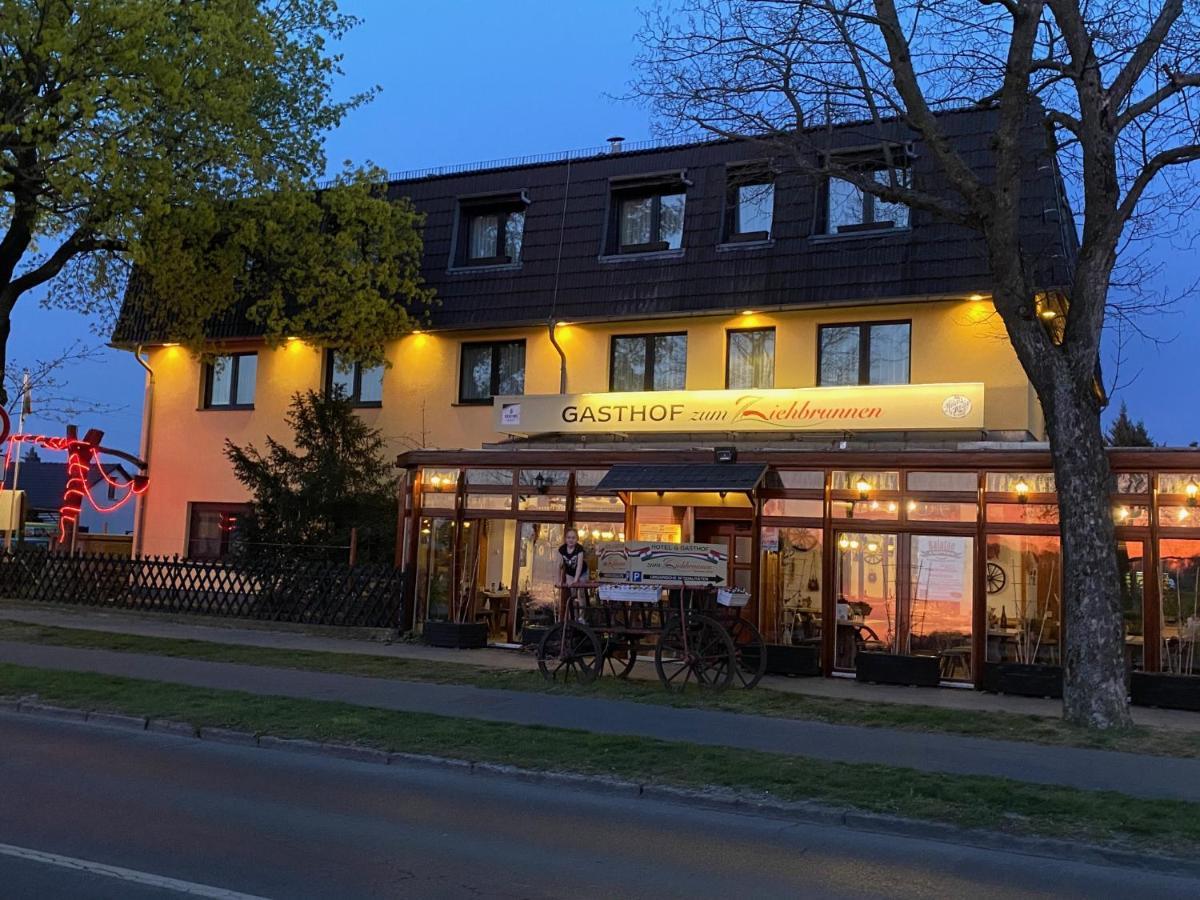 Hotel Zum Ziehbrunnen Berlín Exterior foto